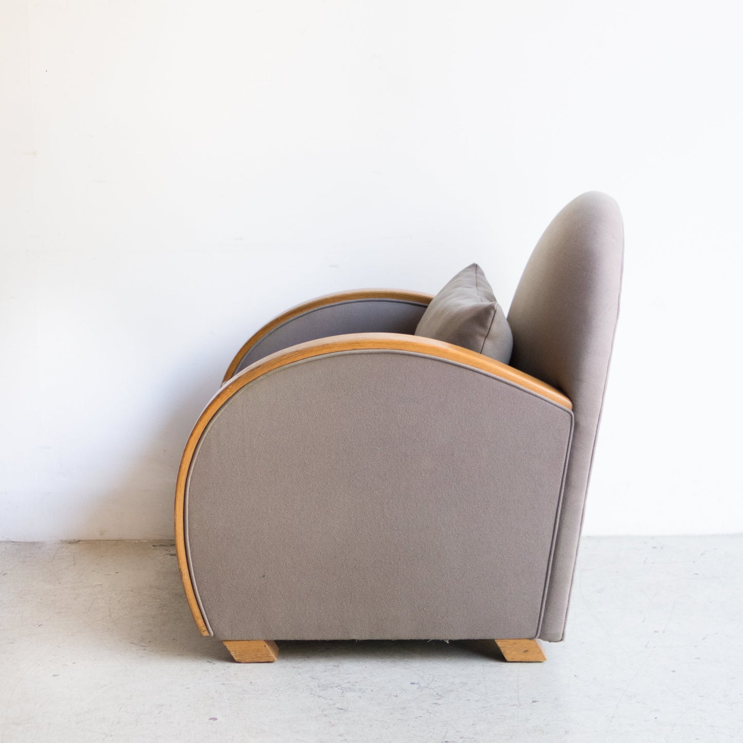 Paire de fauteuils des années 1940