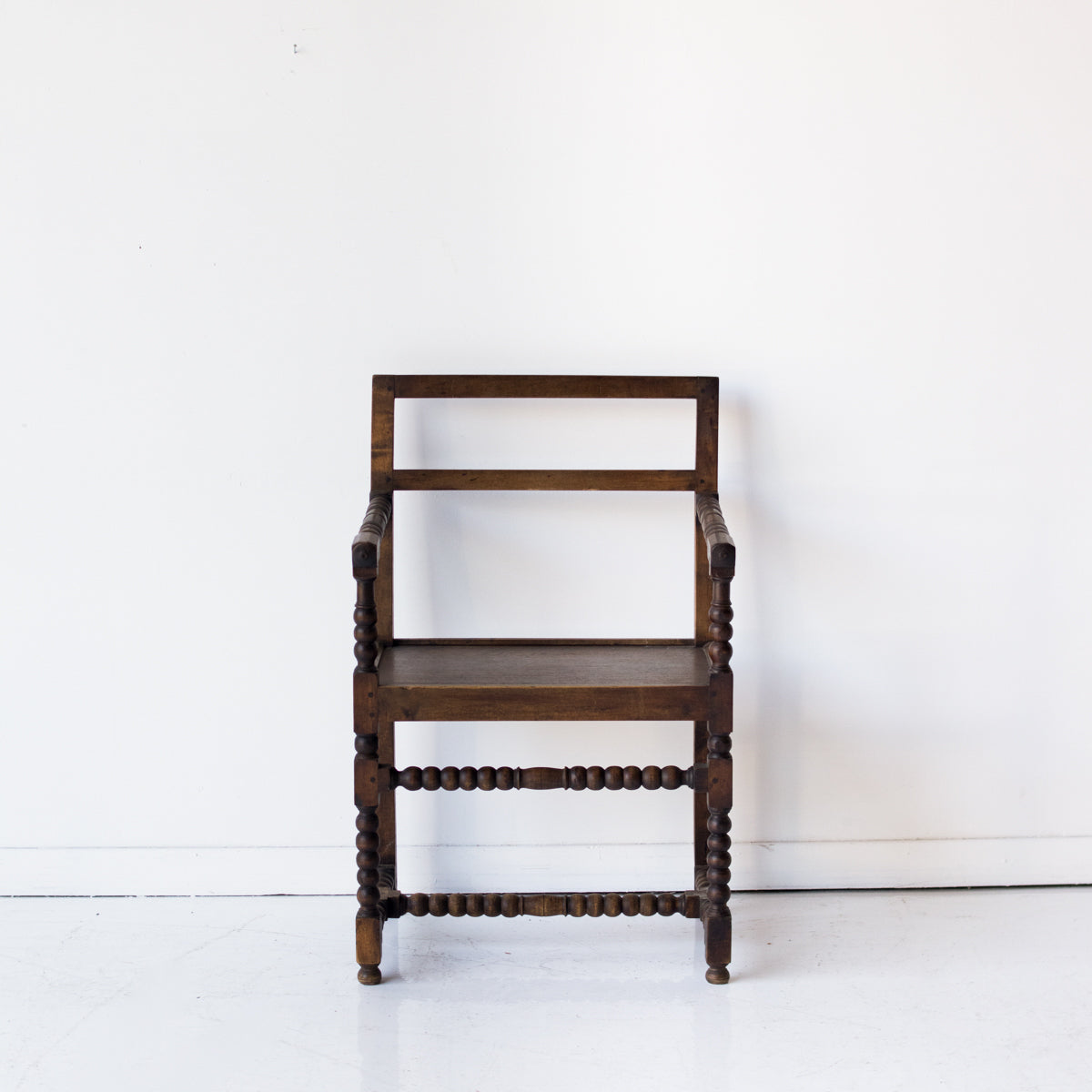 Fauteuil d'appoint primitif