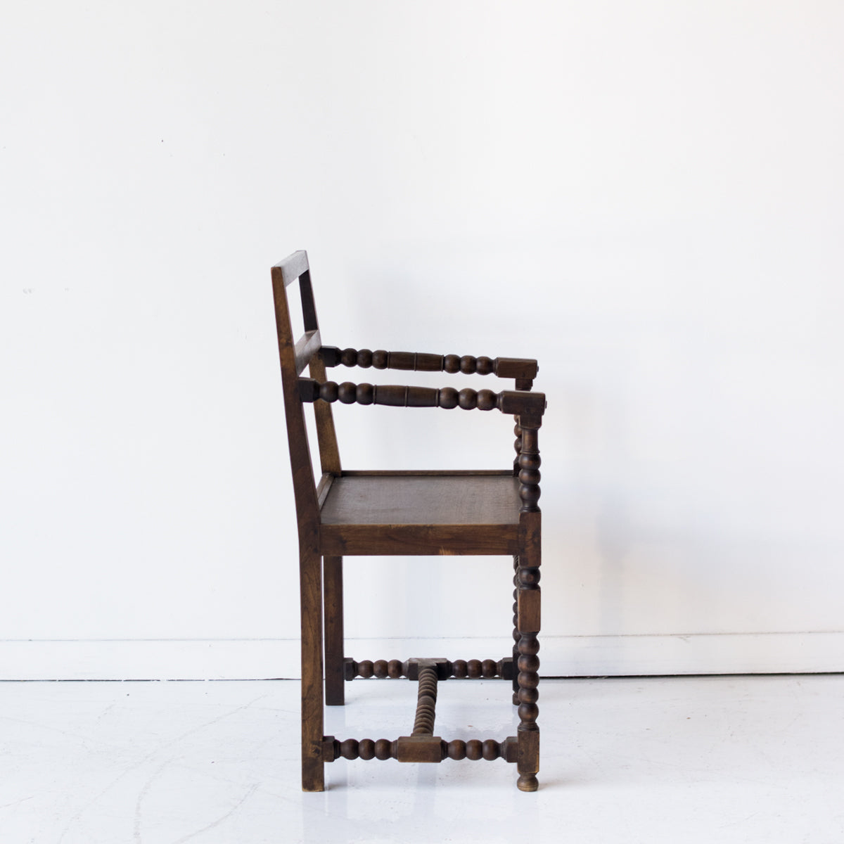 Fauteuil d'appoint primitif