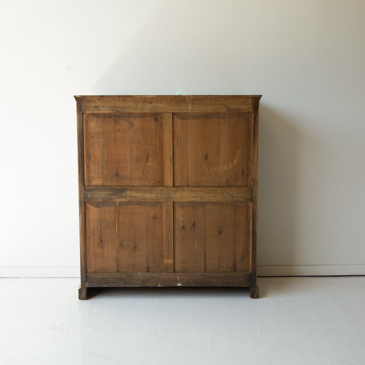 Commode parisienne en chêne