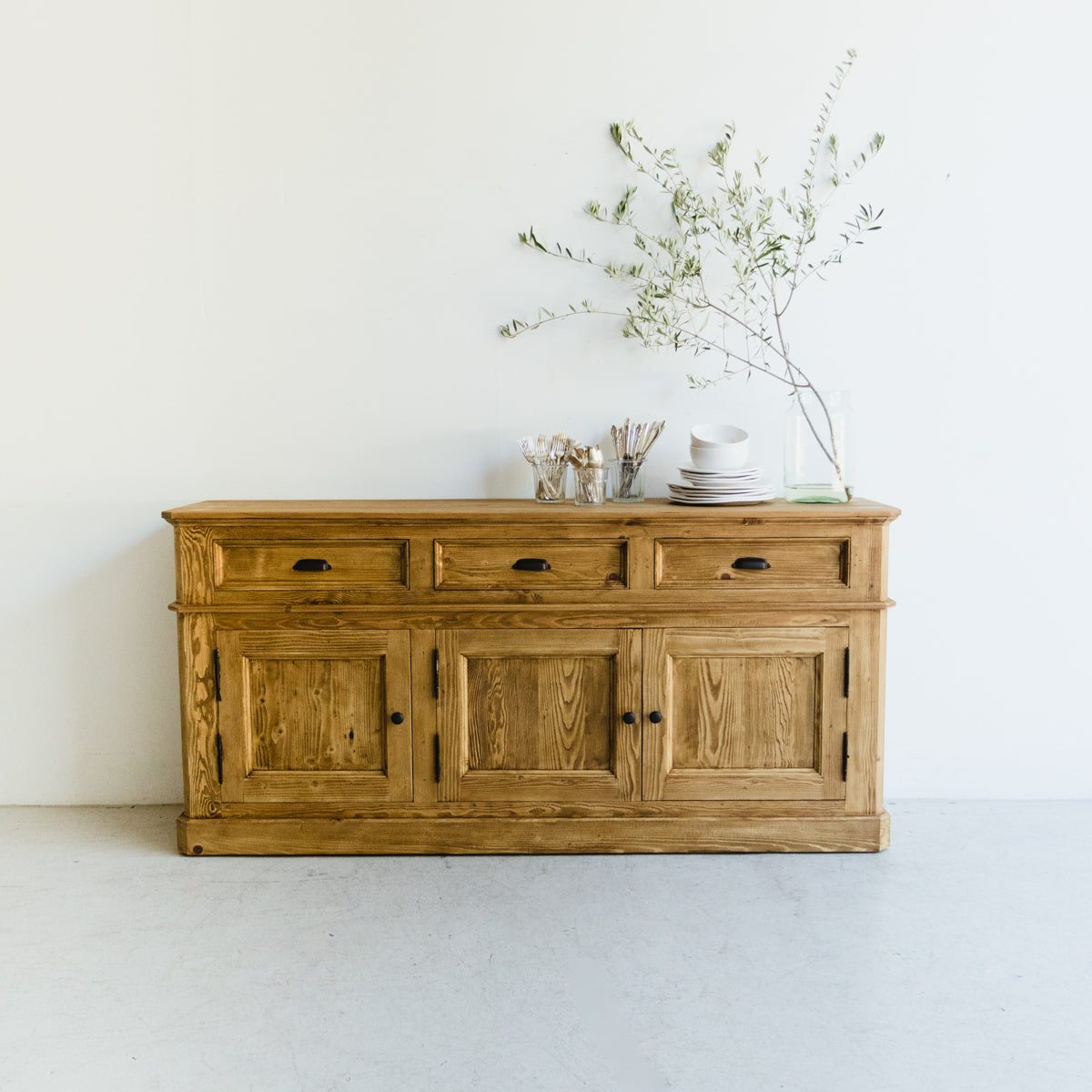 Buffet en bois récupéré