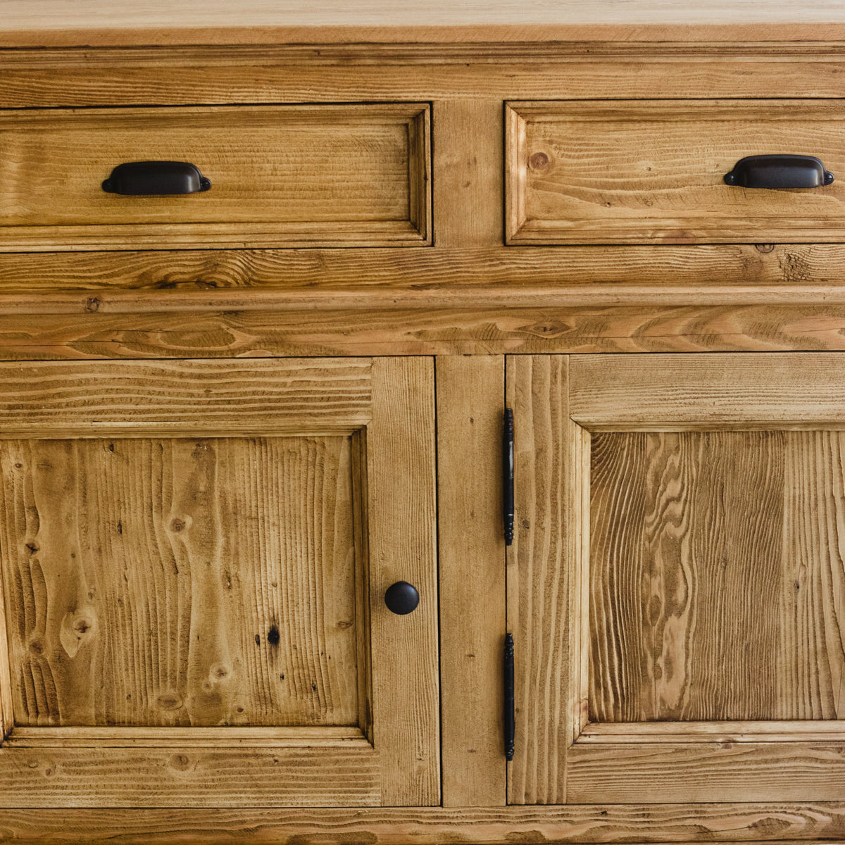 Buffet en bois récupéré