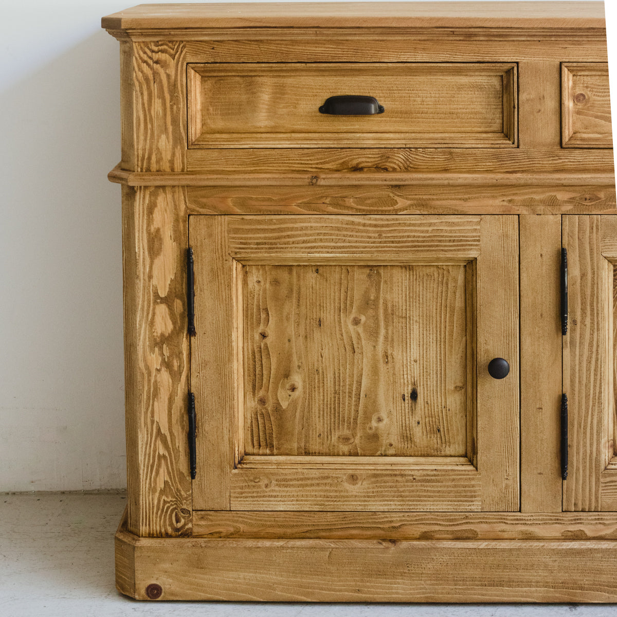 Buffet en bois récupéré
