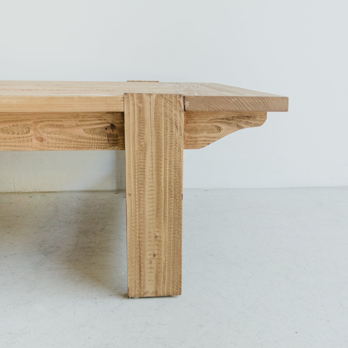 Table basse de ferme en bois récupéré