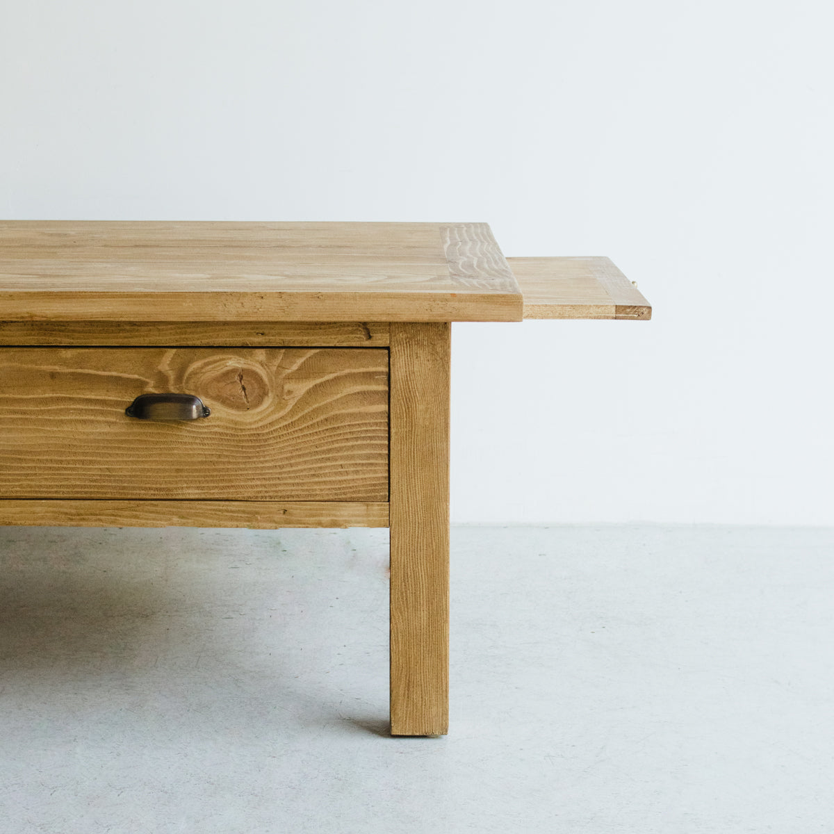 Table basse en planche à pain en bois récupéré
