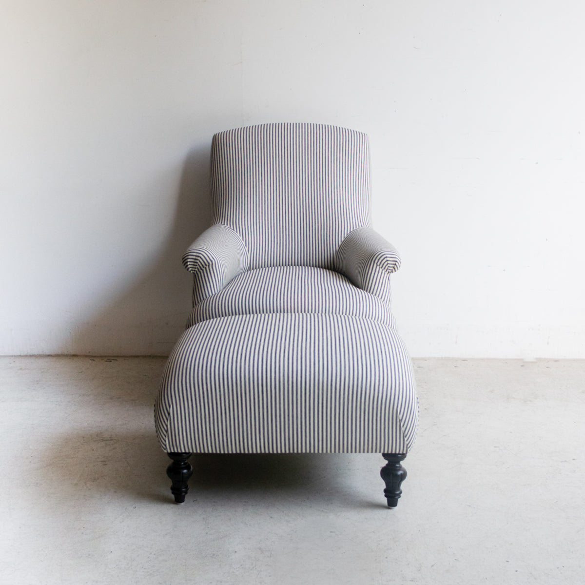 Fauteuil et ottoman Bellecour