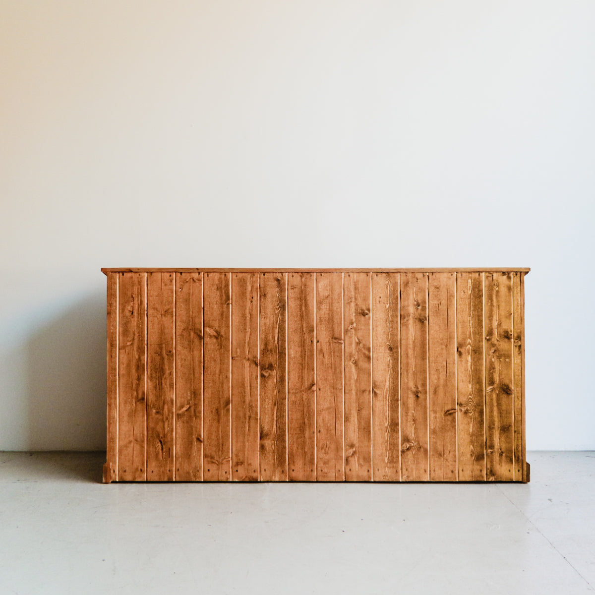 Commode en bois récupéré