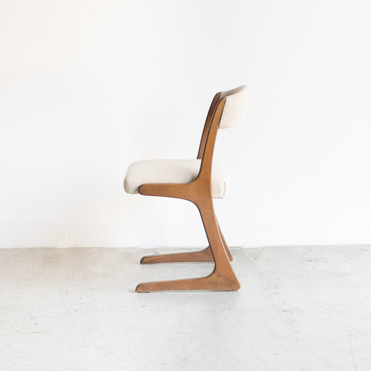 Paire de chaises Baumann Kangaroo