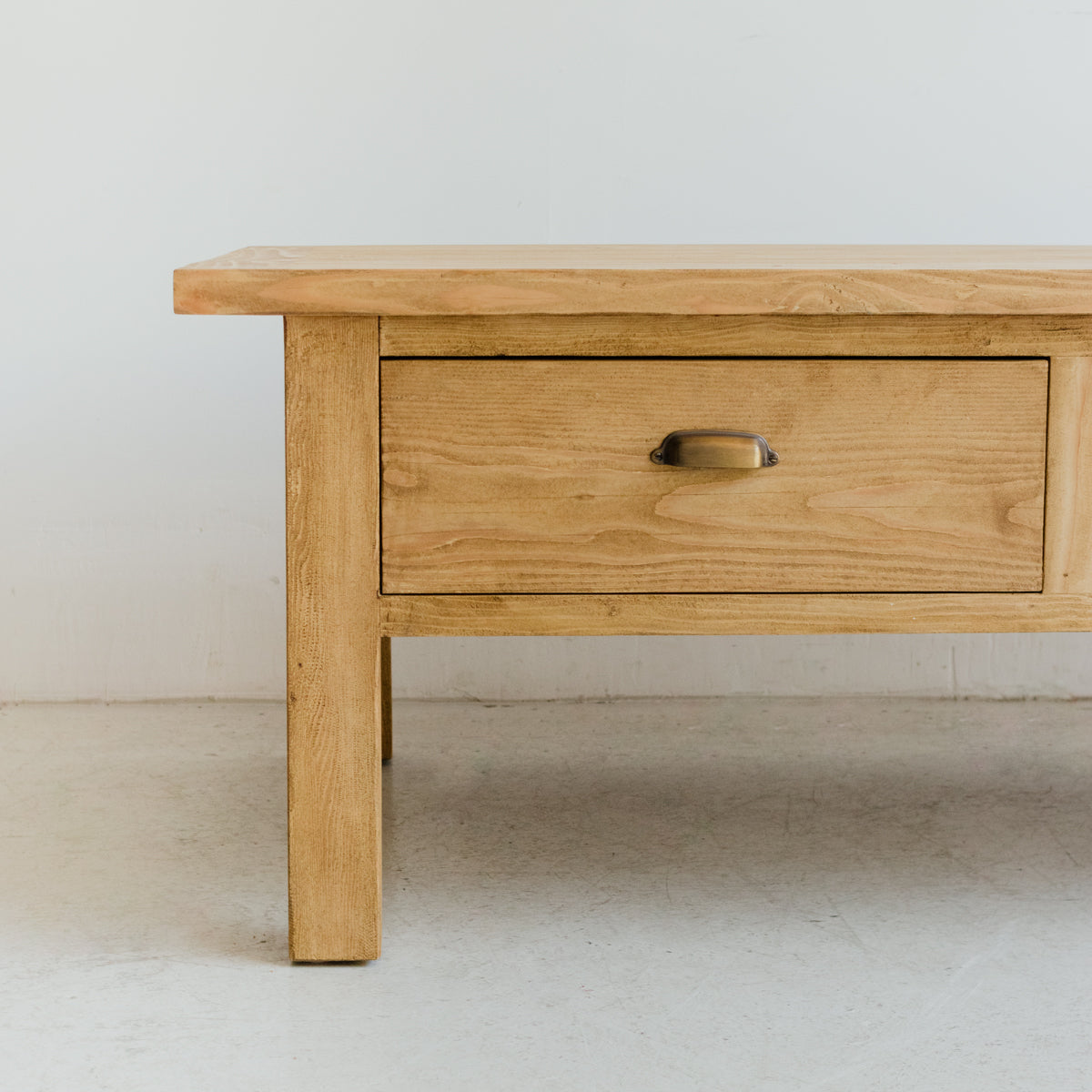 Table basse en planche à pain en bois récupéré