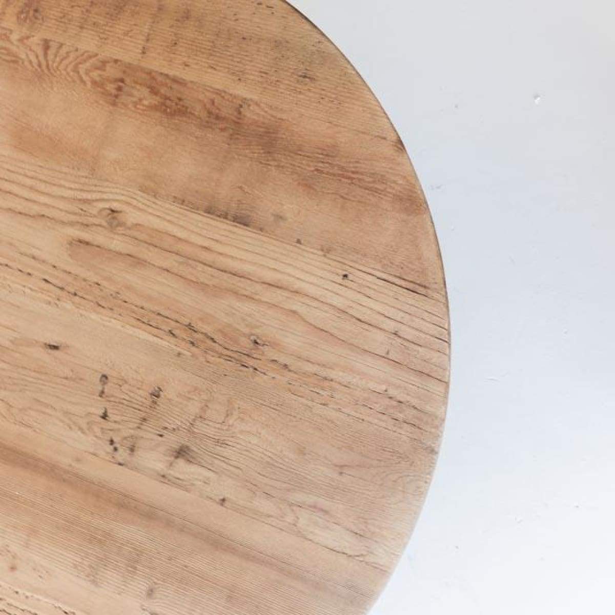 Table basse ronde en bois récupéré