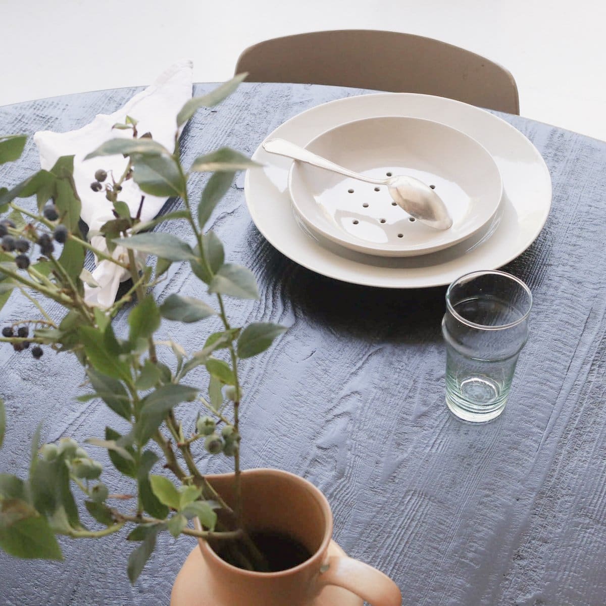 Table à manger ronde en bois récupéré