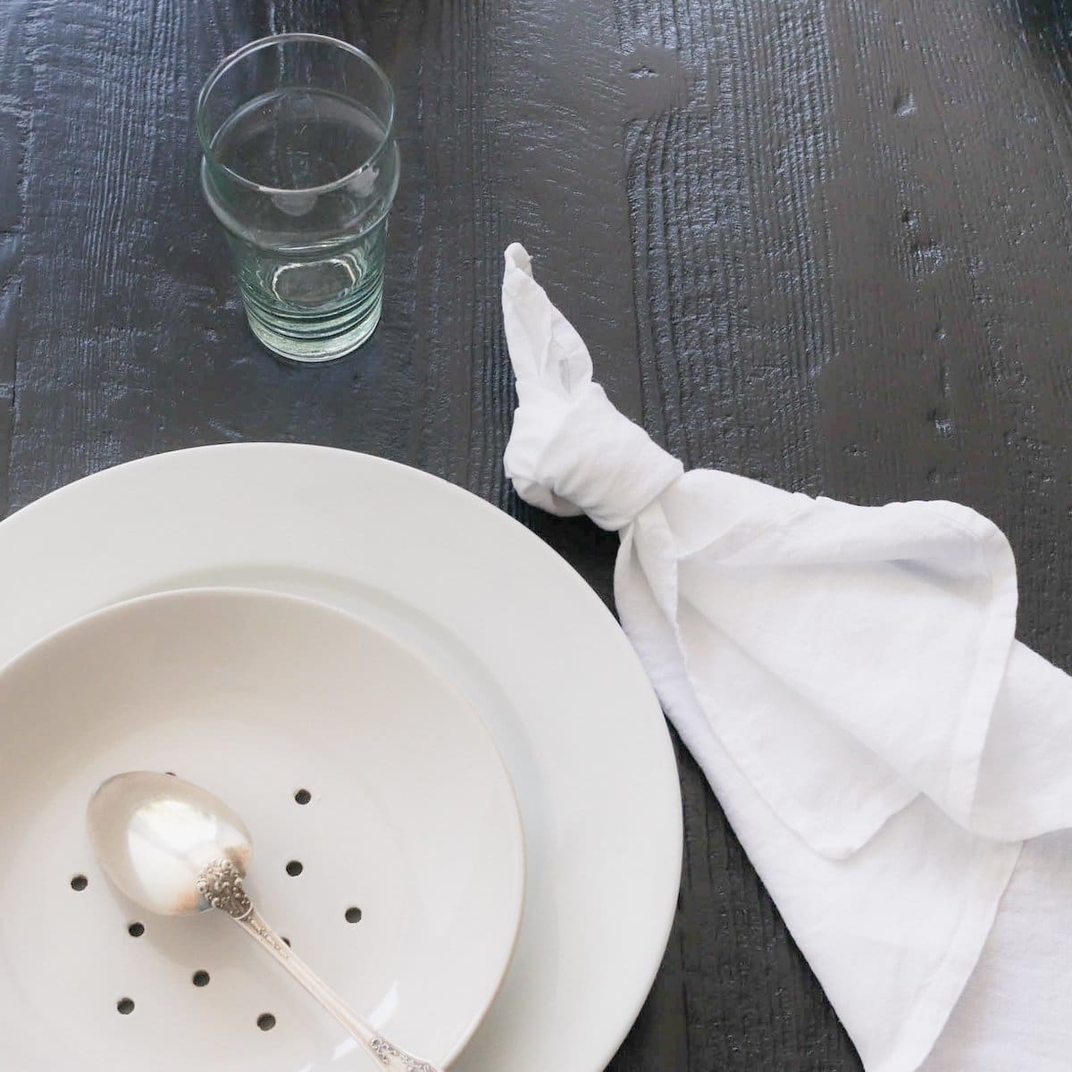 Table à manger ronde en bois récupéré