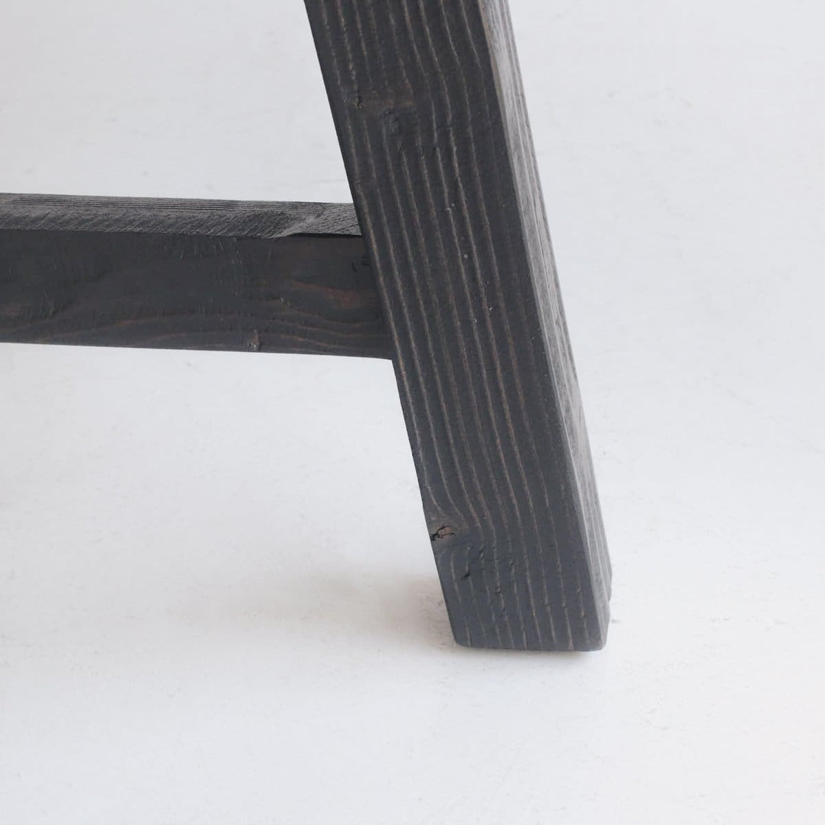 Table à manger ronde en bois récupéré