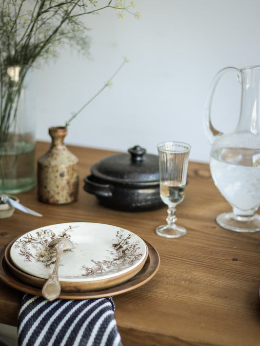 Table à tréteaux ovale en bois récupéré