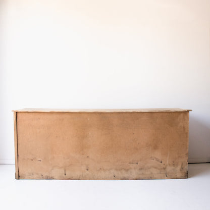 Armoire à mercerie
