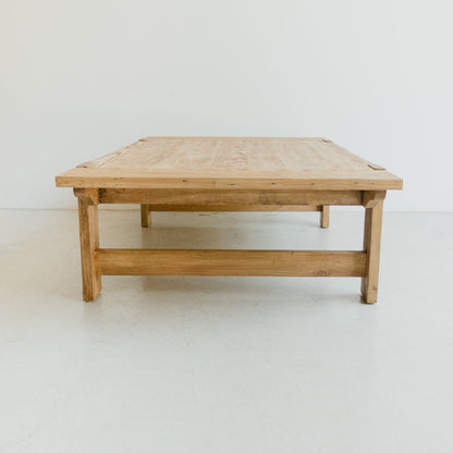 Table basse de ferme en bois récupéré
