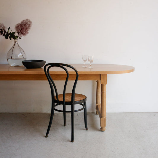 Table de ferme ovale en chêne
