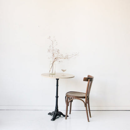 Table sur pied en marbre