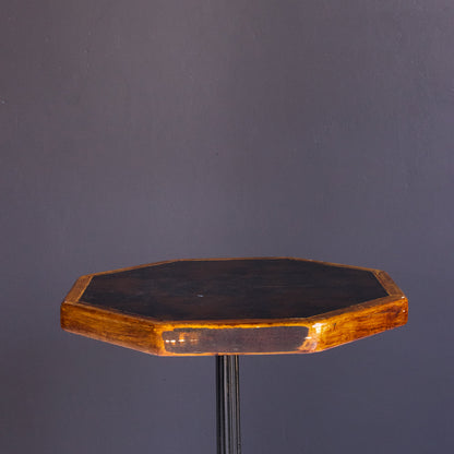 Paire de petites tables de bistrot