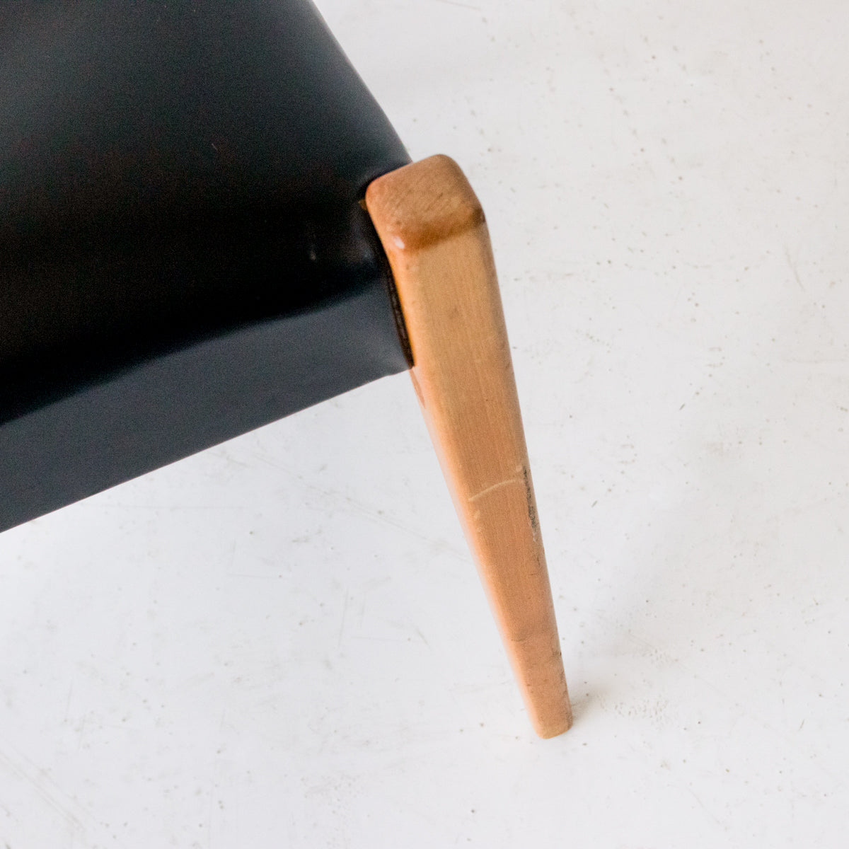 Paire de chaises de salle à manger scandinaves