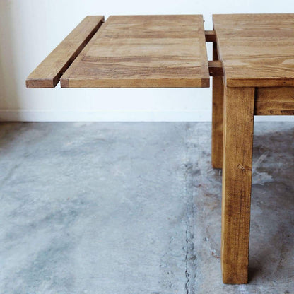 Table de ferme en bois récupéré d'inspiration française
