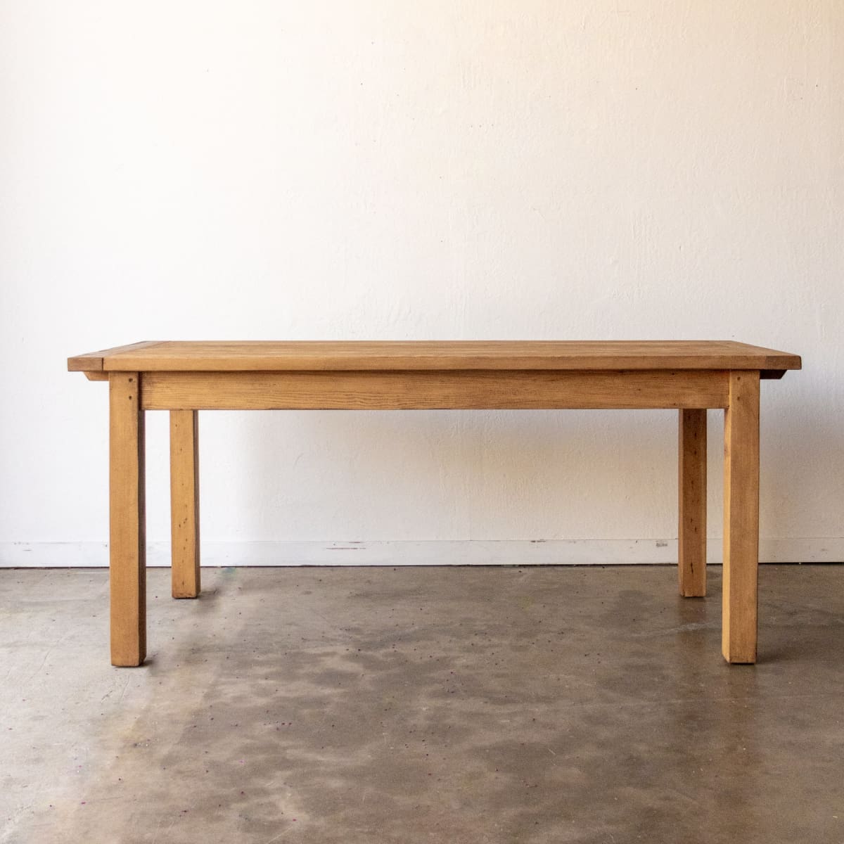 Table de ferme en bois recyclé d'inspiration française | Édition Slim