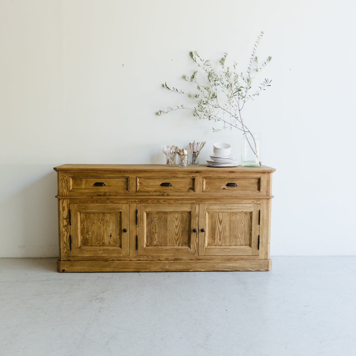 Buffet en bois récupéré