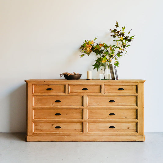 Commode en bois récupéré
