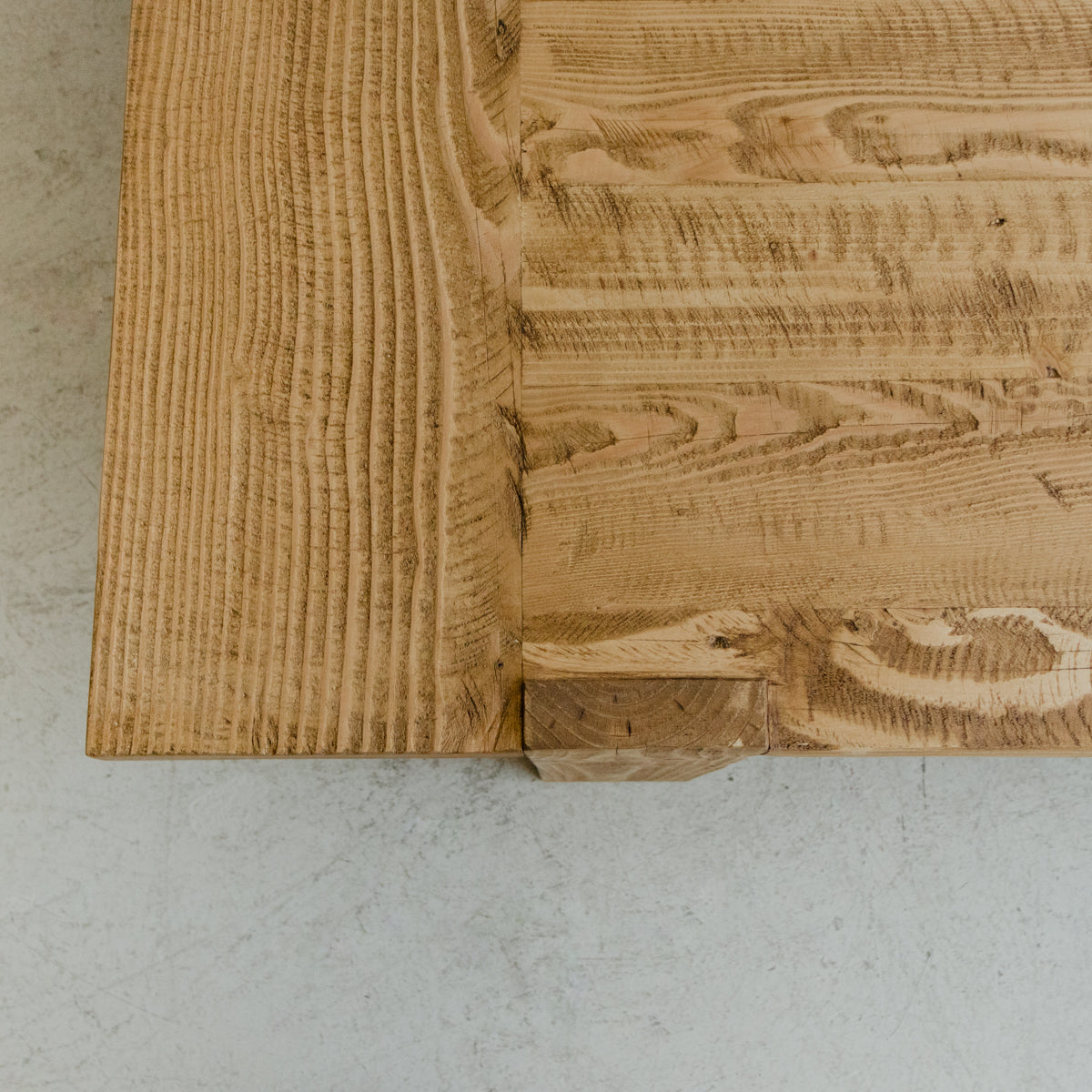 Table basse de ferme en bois récupéré