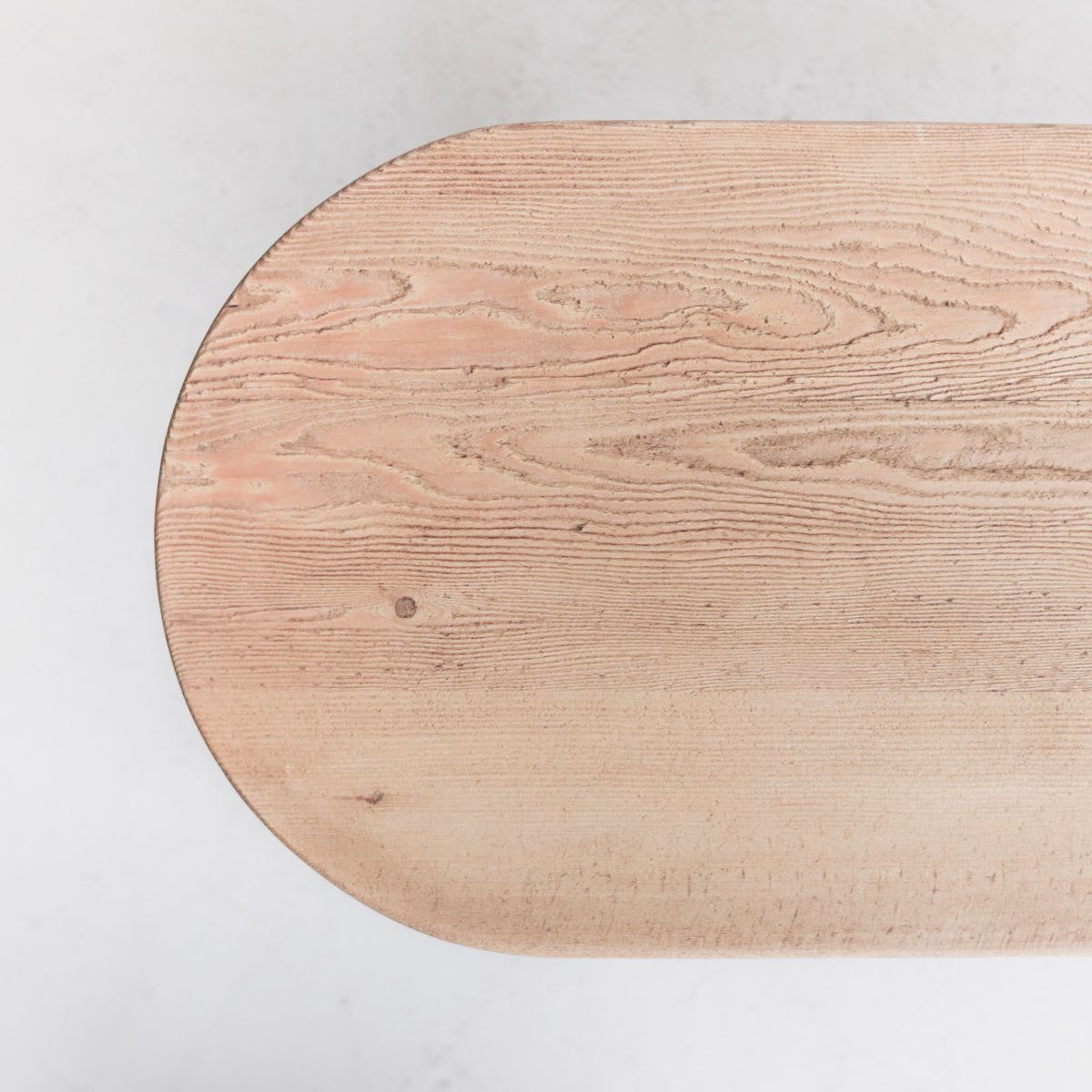 Banc de ferme ovale en bois récupéré