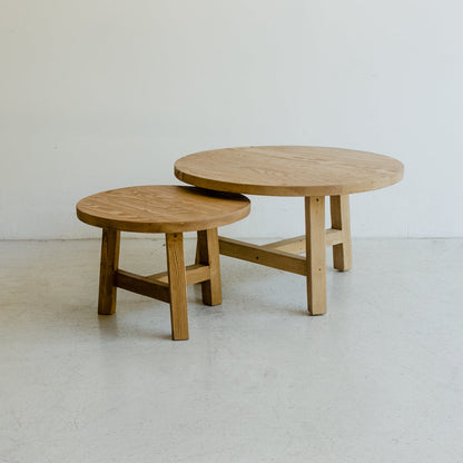 Table basse ronde en bois récupéré 