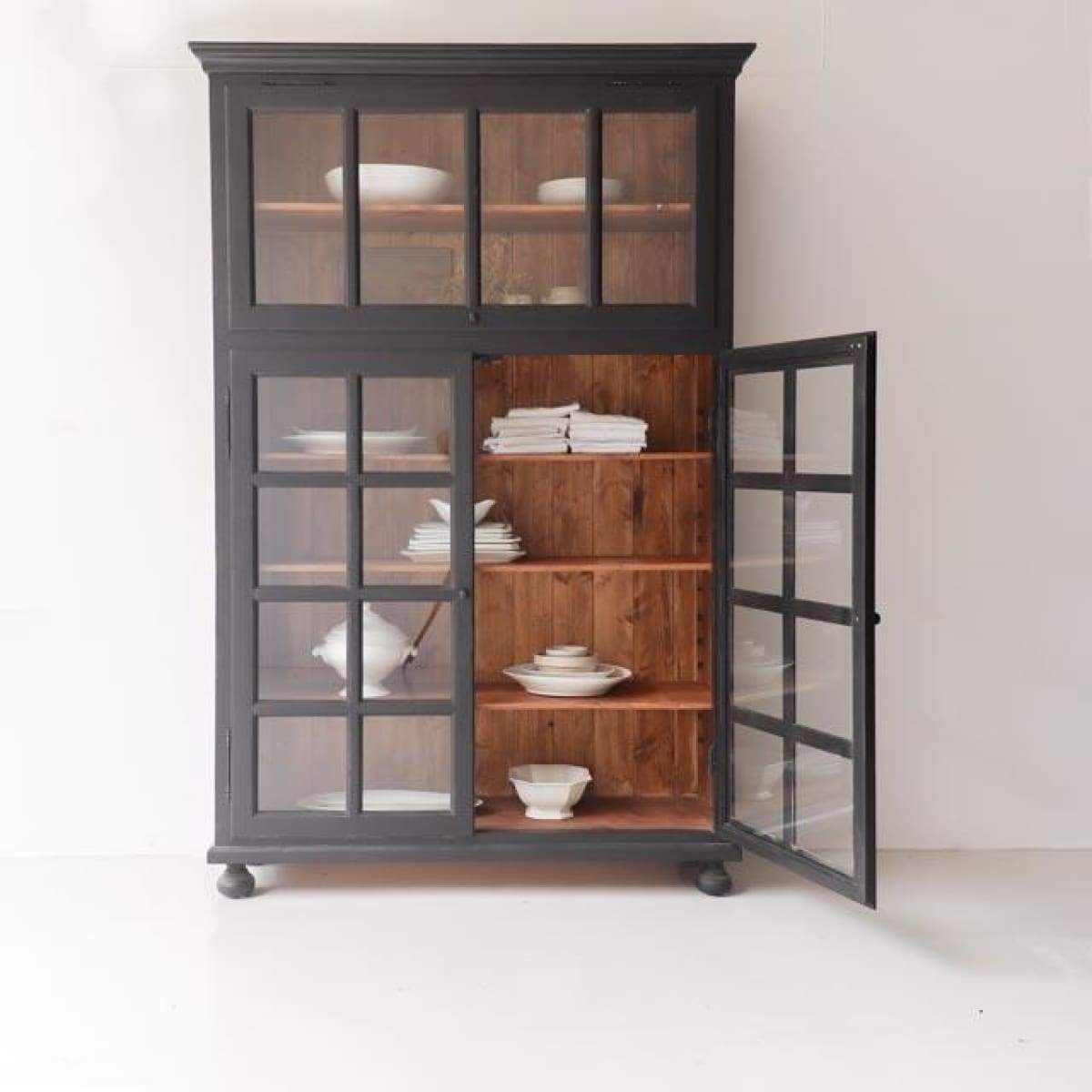Armoire à imposte en bois récupéré