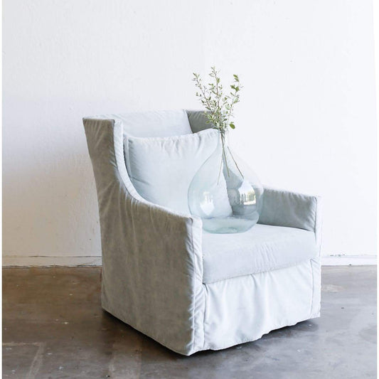Chaise à oreilles moderne recouverte d'un revêtement